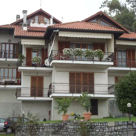 Edith Con Vista Lago Sopra Verbania Apartamento